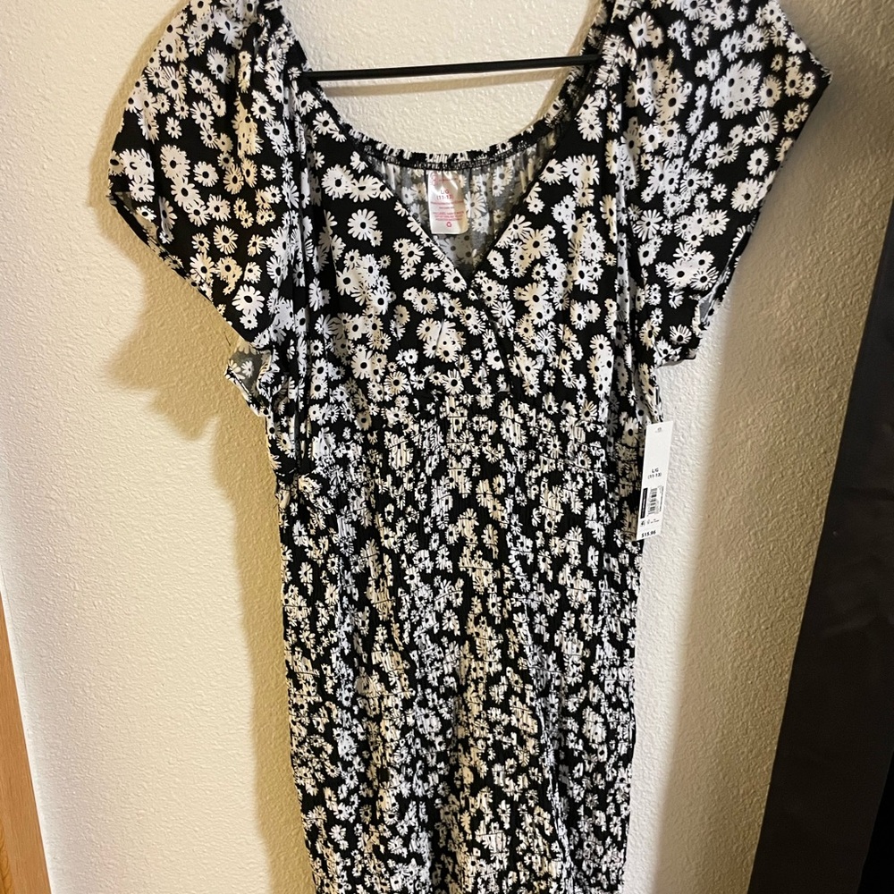 Daisy mini dress